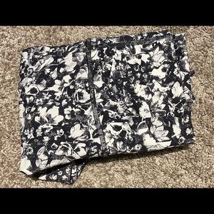 Lululemon black and white floral leggings